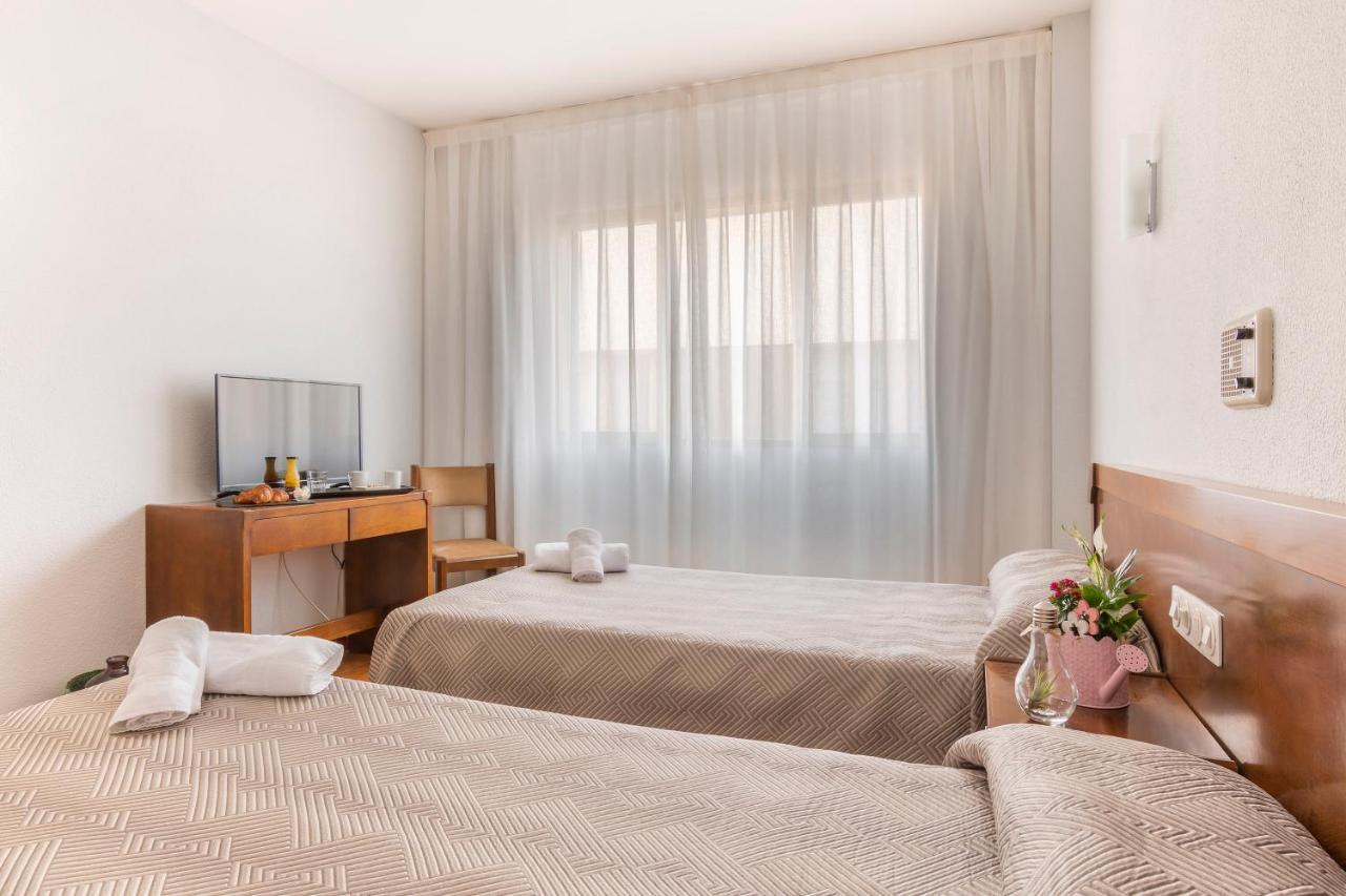 Hotel Sierra De Arcos Andorra Dış mekan fotoğraf