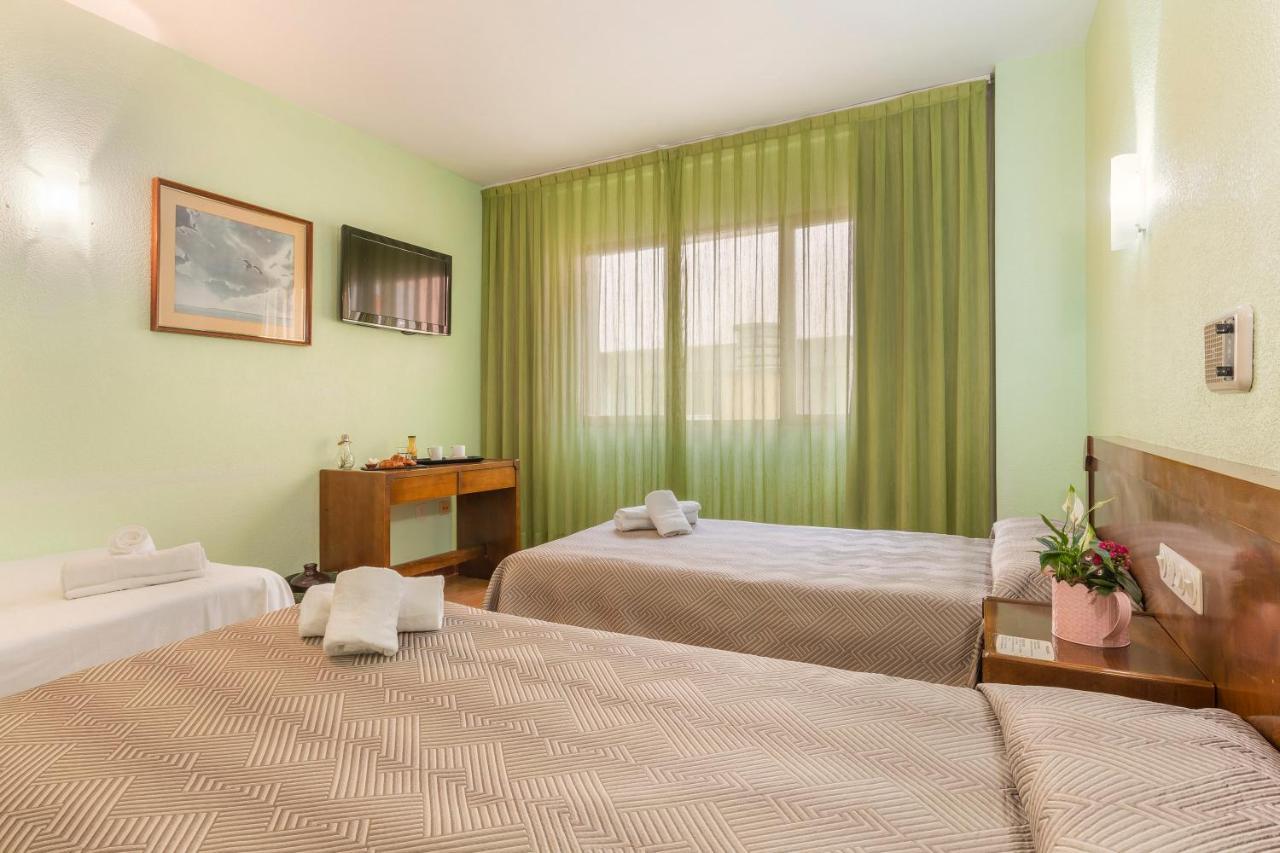 Hotel Sierra De Arcos Andorra Dış mekan fotoğraf